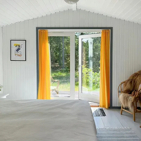 Simple Scandinavian Style Near The Hébergement de vacances *